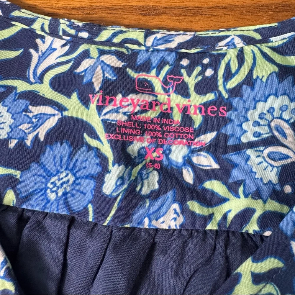 NWT Vineyard Vines Girl’s Romper XS 5-6 Blue Floral